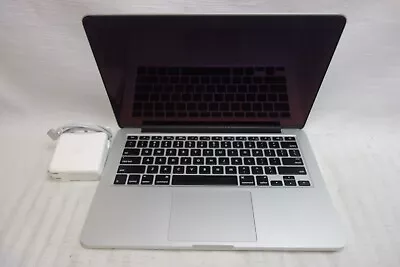 MacBook Pro 13  2015 | I5-5257U | 8GB RAM | 8GB SSD | Cycles Unknown | READ • $123.88