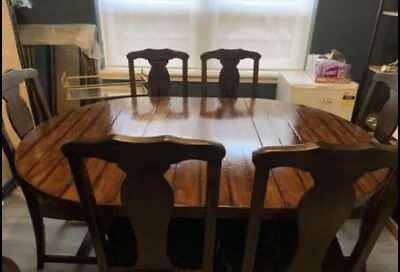 Pottery Barn Extendable 6 Seater Wood Dining Table + X6 Chairs - Sold As A Set. • $450