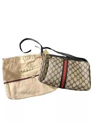 Authentic GUCCI GG Supreme Shoulder Crossbody Bag - 80s Vintage • $390