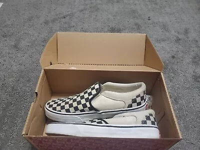 Size 9 - VANS Asher Checkerboard • $25