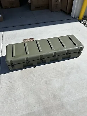 Hardigg Pelican Long Military Case 59” 19.5” 12” Green Footlocker Waterproof Box • $199