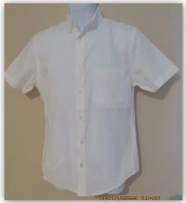 Short Sleeve White Dress Shirt STANDARD FIT Button Collar Pocket Goodfellow  • $15.79