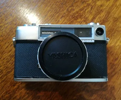 YASHICA MINISTER D RANGEFINDER CAMERA YASHINON 1:2.8 F=45mm • £71.66