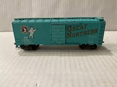 HO Scale Train Car GREAT NORTHERN RAILWAY GN 27400 BOXCAR • $18.95