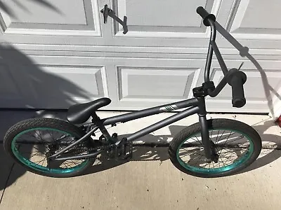 Verde BMX Bike Barely Ridden (w/pegs). Baltimore Pickup Only • $169