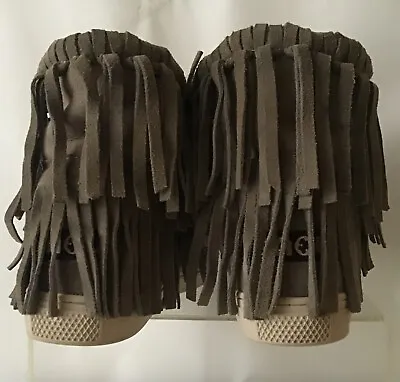 MOU Grey Sheepskin Eskimo  Boots Fringe Size 9 • $187