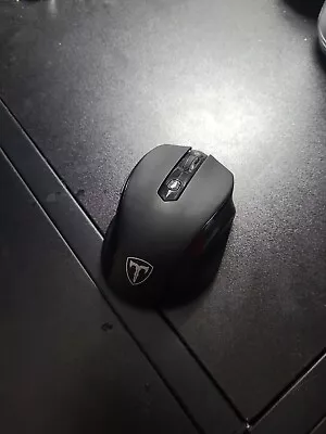 VicTsing MM057 2.5G Wireless Mouse - Black Used Great Condition  • $9