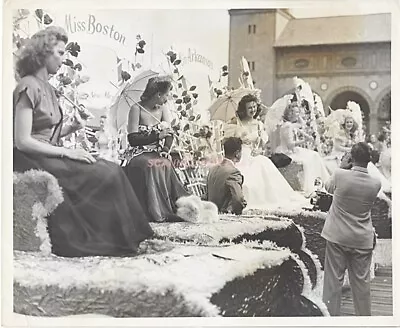 Miss America 1946 Contestants Miss Arkansas Miss Boston On Parade Floats Photo • $5