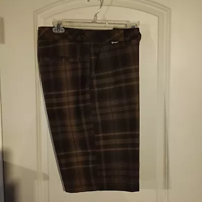 Rusty Shorts Men's 32 X 11 Brown Plaid Pattern Light Weight • $9.97