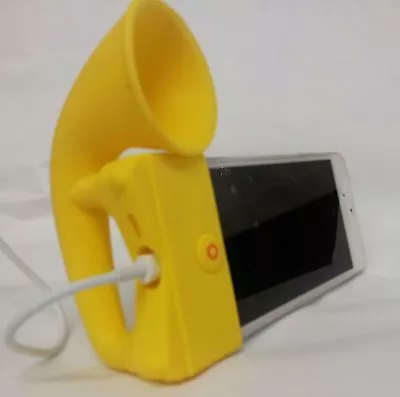 YELLOW Portable Silicon Horn Amplifier Loud Speaker Desk Stand Apple IPhone 5 5S • £9.99