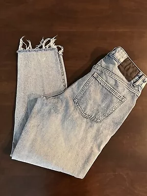 Zara Sz 6 Jeans High Rise Straight Leg High Waist Relax Light Wash Denim Raw Hem • $26