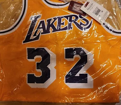 Magic Johnson Los Angeles Lakers Mitchell & Ness Authentic 1984/85 Jersey 40 MED • $249.99