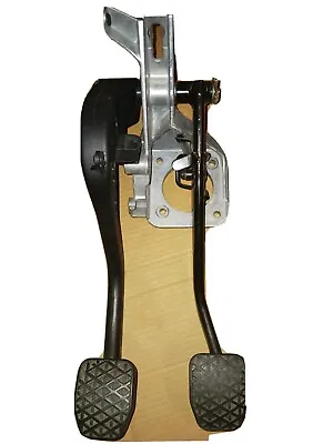 BMW E46 Manual Pedal Assembly Brake And Clutch Pedal Assembly 323 325 328 330 • $129.95