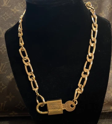 $125 • Buy LOUIS VUITTON Padlock On CUBAN LINK NECKLACE Gold. Key Is Included