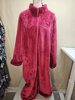 Stan Herman Chenille Housecoat Plus 1X  Zip Magenta Vtg Bath Robe Loungewear EUC • $39.99