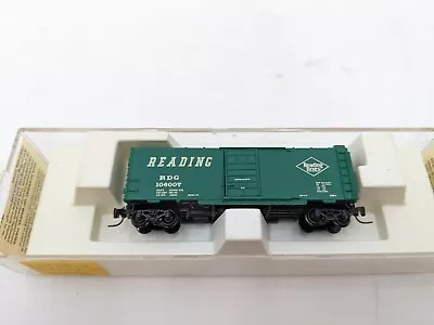 Micro Trains Z Scale 14130-2 Reading 40ft Boxcar 106007 • $14.99