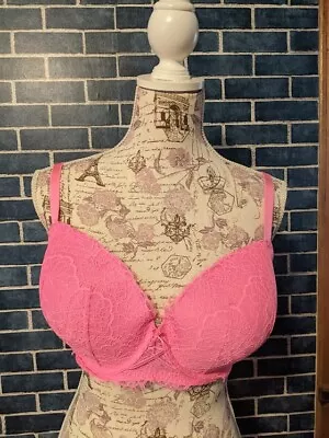 Victoria's Secret 36DDD / F80 Pink Lace Bra • $12