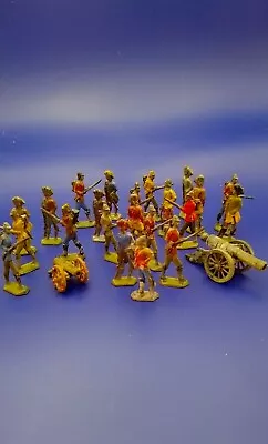 Vintage Lead Toy Soldiers • £8