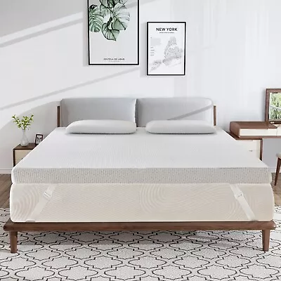 Medium 4 In. Gel Memory Foam Mattress Topper • $62.99