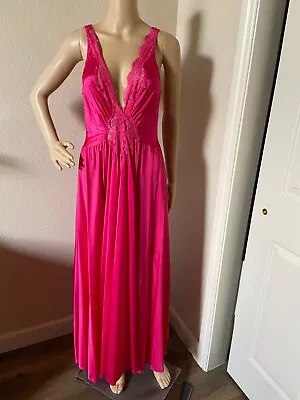 Vintage Olga Hot Pink Peignor Set  Robe Nightgown Full Sweep XL Lace 92270 94270 • $199
