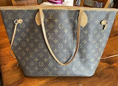 Louis Vuitton Neverfull MM Logo Vintage Project Bag Authentic • $499