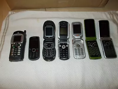 7-vintage Cell Phones Motorola/sony/nokia • $8