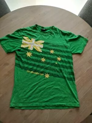 Quiksilver Australia Day T Shirt Green Gold • $29.99