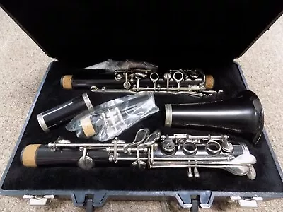 Bundy(?) Student Clarinet Semi-Plateau • $175