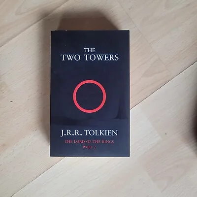 Lord Of The Rings Trilogy By J.R.R. Tolkien (Paperback 2021) • £9