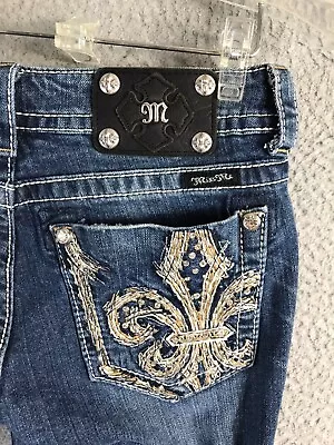 Miss Me Jeans Womens 28 Blue Denim Capri Fleur De Lis Embroidery Jewel Pockets • $9.83