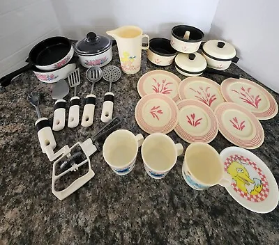 Lot Of 27 Vintage Child’s CHILTON & MANLEY Plastic Toy Dishes Pots Pans Utensils • $16.98