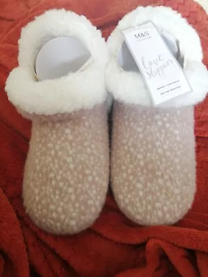 M&S Faux Fur Slipper Boots BNWT Medium UK 5-6 Standard Fit.  RRP 19.50 • £15.99