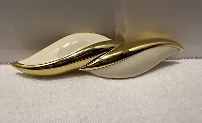 Vintage MONET Beige Cream Off White Ivory Enamel Polished Gold Tone Brooch Pin • $10.40