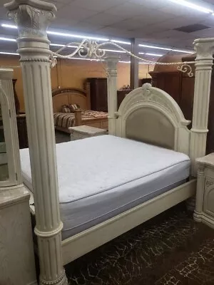 Michael Amini Monte Carlo Snow Bedroom Set • $5000