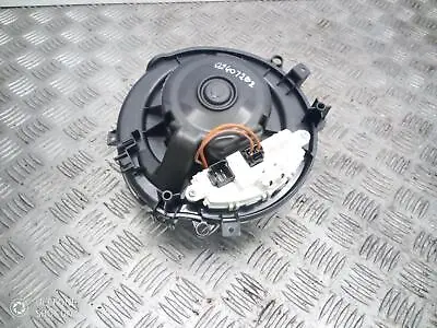 VOLKSWAGEN GOLF Mk7 (5G) 2013-2020  Heater Blower Motor Fan  • £96