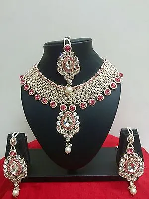 Indian Bollywood Gold Plated Fashionable Bridal Jewelry Necklace Set  • $19.49