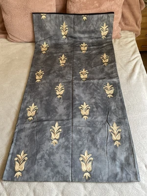 £10 • Buy Curtains Drop 52”x53”width Lined & Interlined - Blue With Fleur De Lys Pattern