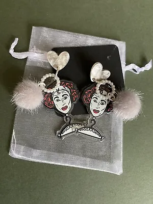 Horror Emo Film Fan Earrings  Crafted Fun Novelty Picture Quirky Jewellery  • £5.35