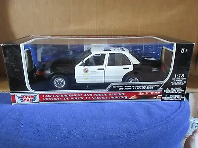 Motormax 1:18 Ford Crown Victoria LAPD Los Angeles Police Straight Light Bar • $99.99