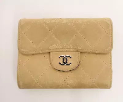 Authentic CHANEL Matelasse Leather Trifold Compact Wallet #27061 • £76.19