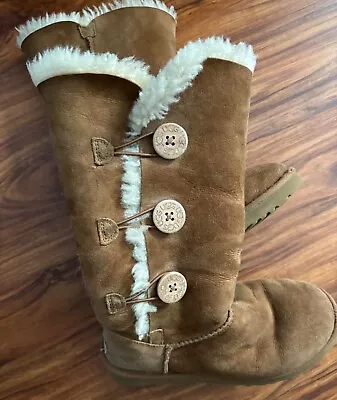 Pre-Owned UGG Boots Suede Bailey Button Triplet Tall Women's Size 10.5-11 • $19.99