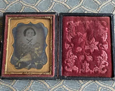 Victorian Antique 1800’s Leather Union Case W Daguerreotype Lady In Fancy Dress • $200