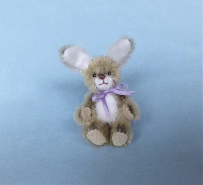 £10.11 • Buy Miniature Artist Easter Bunnyr By Bassom Bear