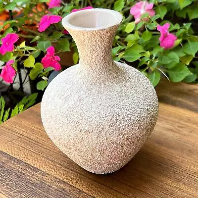 Mid Century Modern Haeger Pottery Textured Soft White Vase • $34