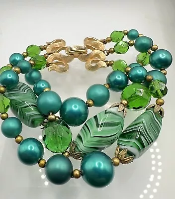 Vintage Crown Trifari Bracelet Green Art Glass Pearl Gold Triple Strand! • $89.99