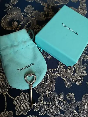 £195 • Buy Tiffany & Co. Large Silver Blue Enamel Heart Beaded Key Pendant 6cm