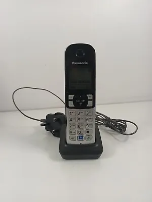 Panasonic Hands Free Additional Handset KX-TGA682E + Base PNLC1042 • £19.99