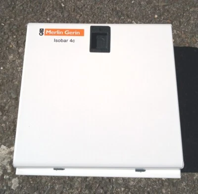 £69.90 • Buy Merlin Gerin (Schneider) 6 Way Distribution Board  Isobar 4c  125A SP MGAN6 BNIB