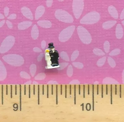 Dollhouse Miniature Bride & Groom For Wedding Cakes Ect. • $1.99