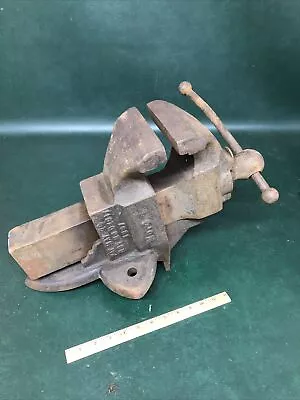 (Charles) C. Parker Meriden CT.  No 4  Pat. 1867  5 1/4    Jaws  Vise~ 79 LBS!! • $245